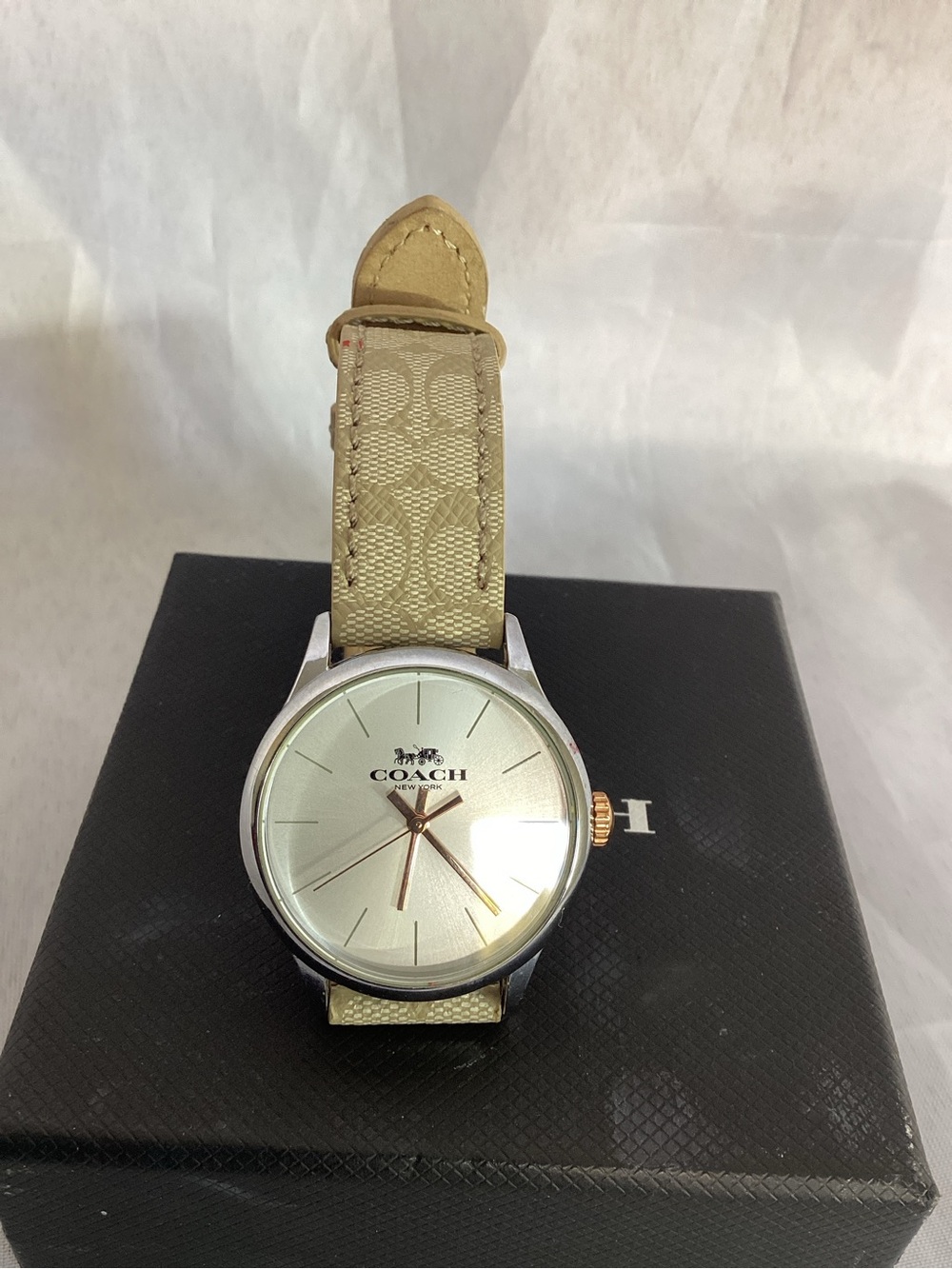 Coach watch